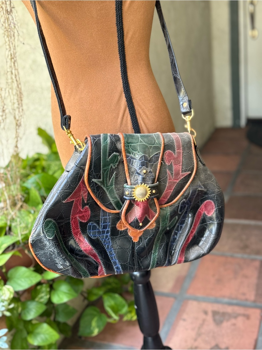 Vintage-Inspired Multicolor Shoulder Bag